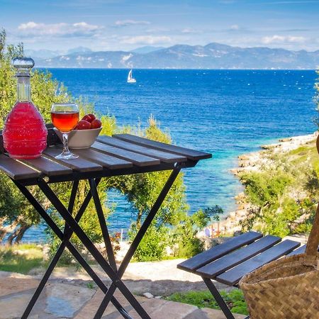 Paxosblue Suites & Villas Gaios Bagian luar foto