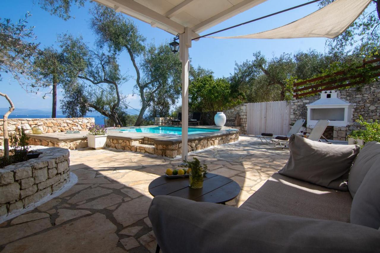 Paxosblue Suites & Villas Gaios Bagian luar foto
