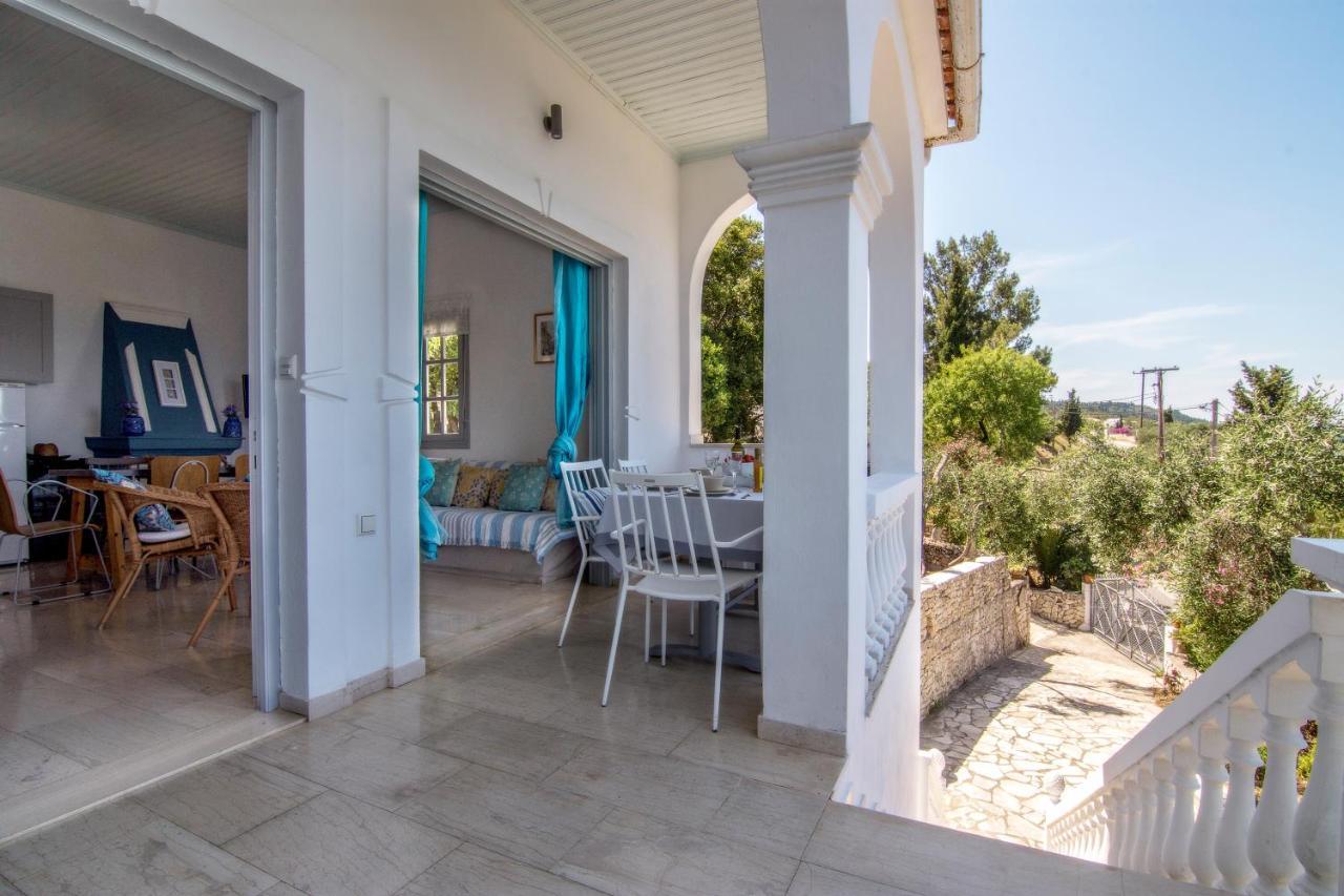 Paxosblue Suites & Villas Gaios Bagian luar foto