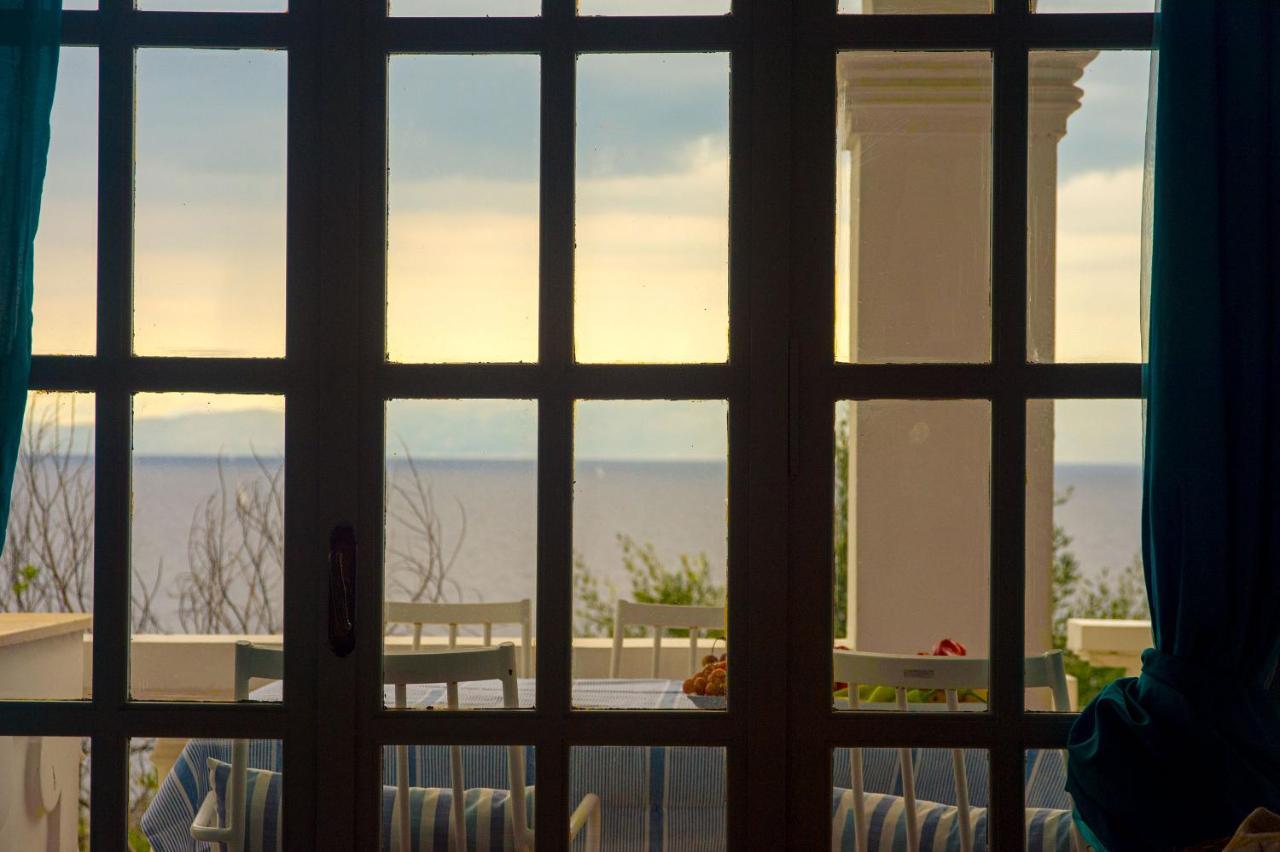 Paxosblue Suites & Villas Gaios Bagian luar foto